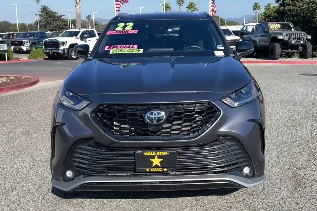2022 Toyota Highlander XSE photo 1
