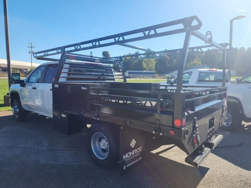2024 Chevrolet Silverado 3500HD Work Truck photo 1