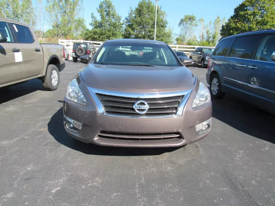 2014 Nissan Altima 2.5 SL photo 1