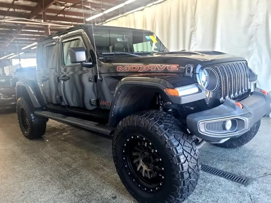 2022 Jeep Gladiator Mojave photo 1