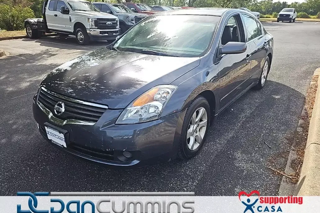 2009 Nissan Altima 2.5 SL photo 1