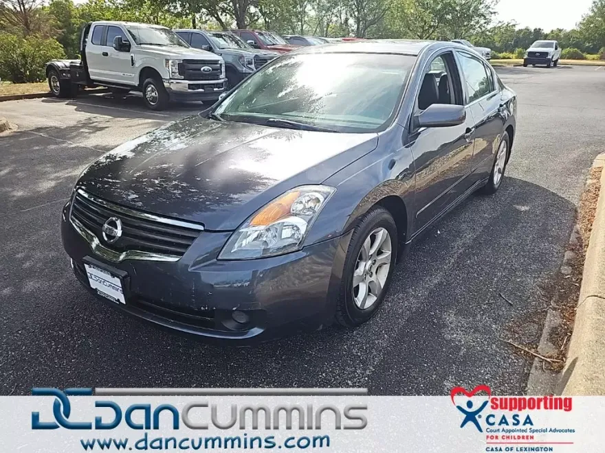 2009 Nissan Altima 2.5 SL photo 1