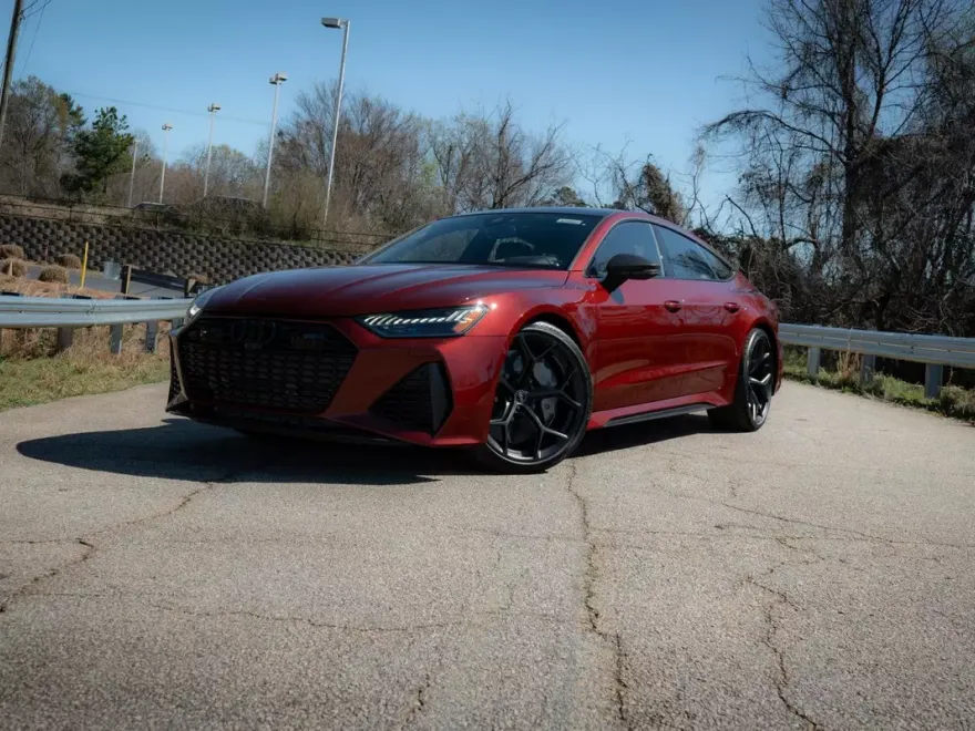 2025 Audi RS 7 Performance Base photo 1
