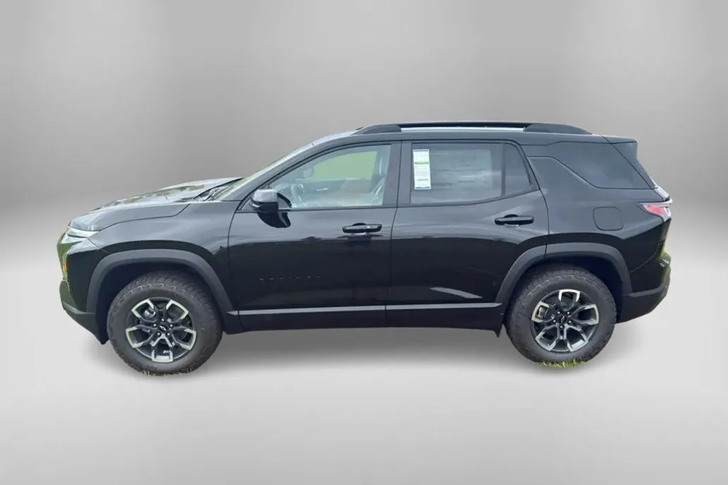 2026 Chevrolet Equinox ACTIV photo 1