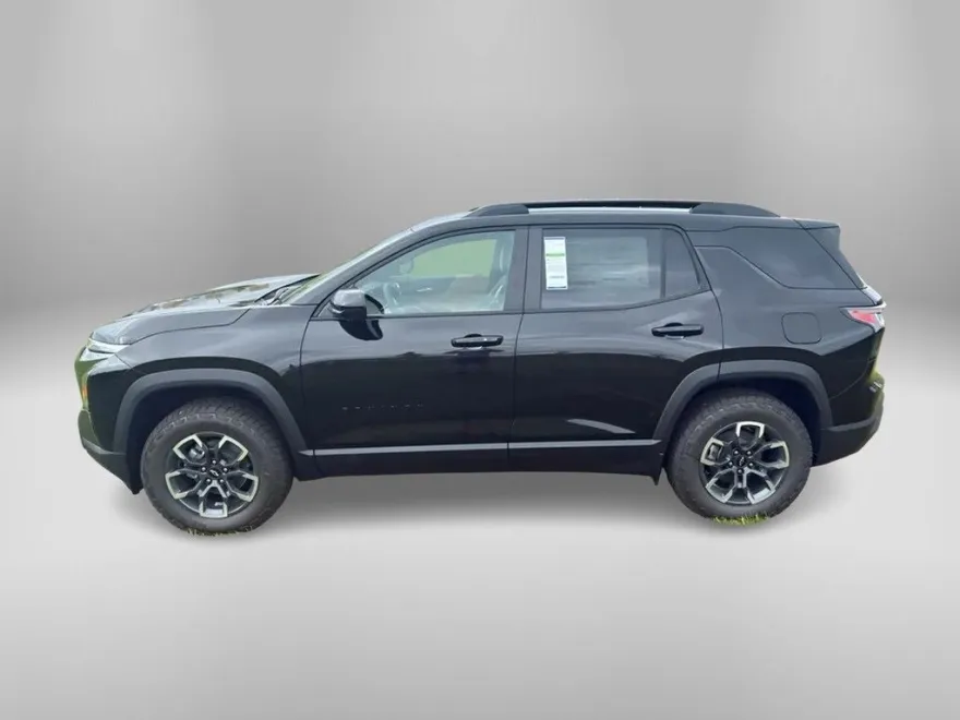 2026 Chevrolet Equinox ACTIV photo 1