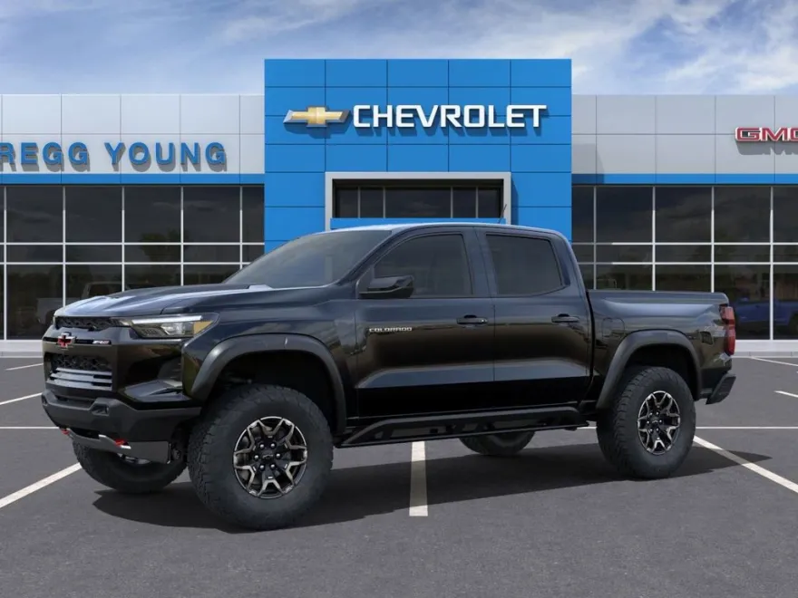 2025 Chevrolet Colorado ZR2 photo 1