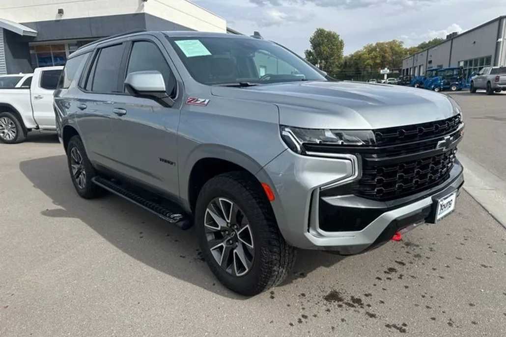 2024 Chevrolet Tahoe Z71 photo 1