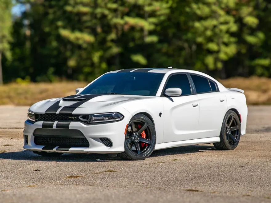 2017 Dodge Charger SRT8 Hellcat photo 1
