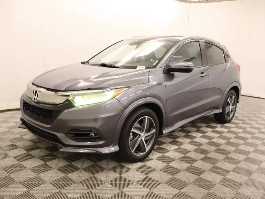 2020 Honda HR-V Touring photo 1