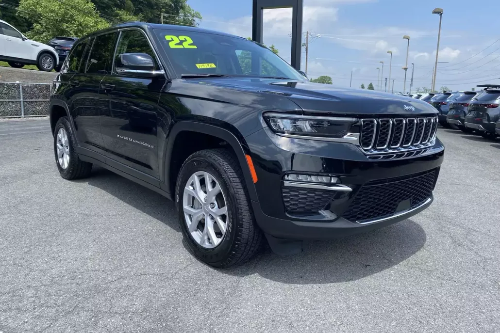 2022 Jeep Grand Cherokee Limited photo 1
