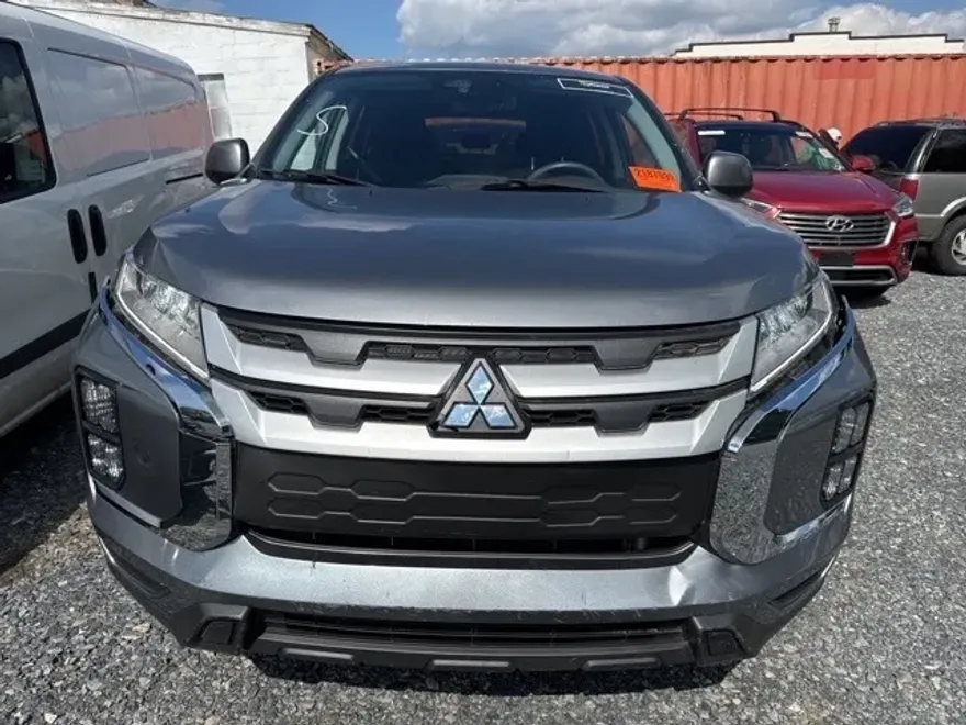 2022 Mitsubishi Outlander Sport SE photo 1