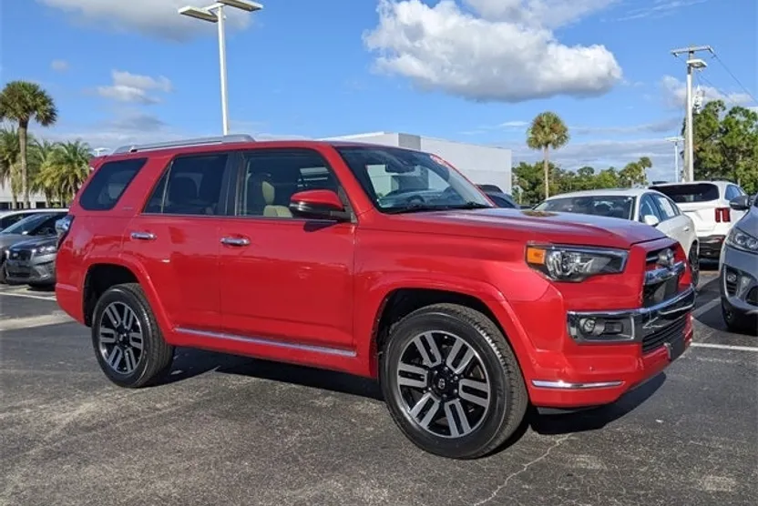 2021 Toyota 4Runner Limited photo 1