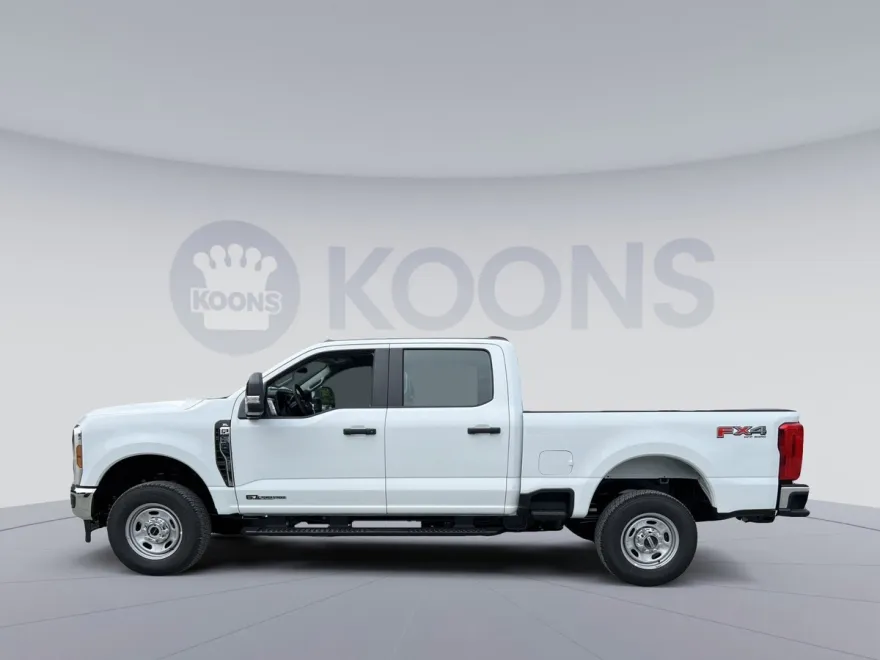 2025 Ford F-250 photo 1