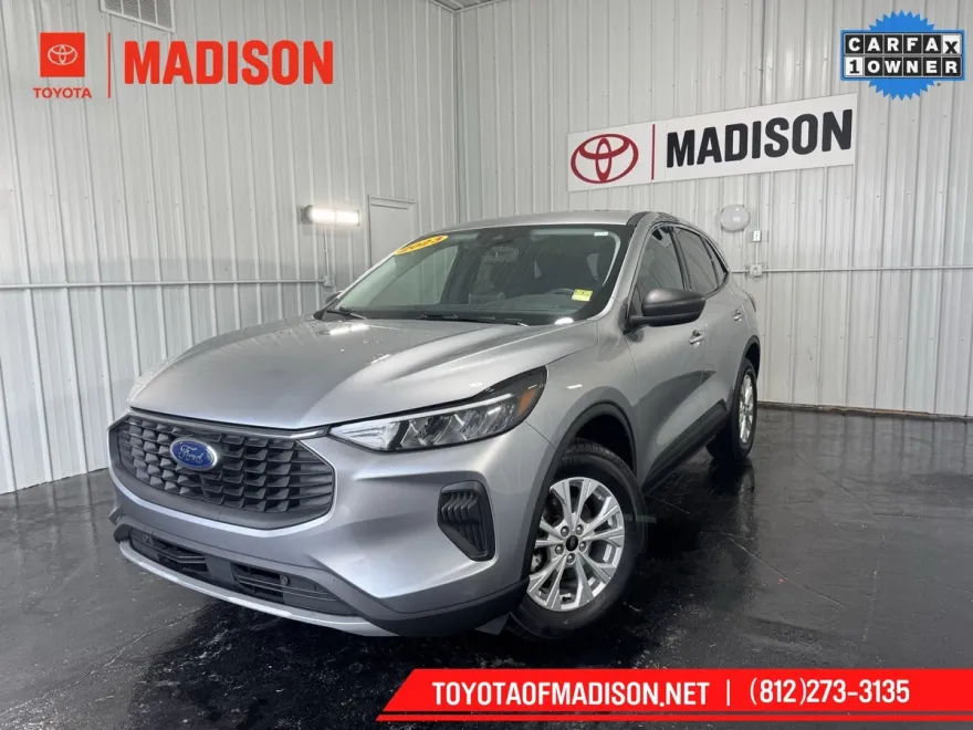 2023 Ford Edge Active photo 1