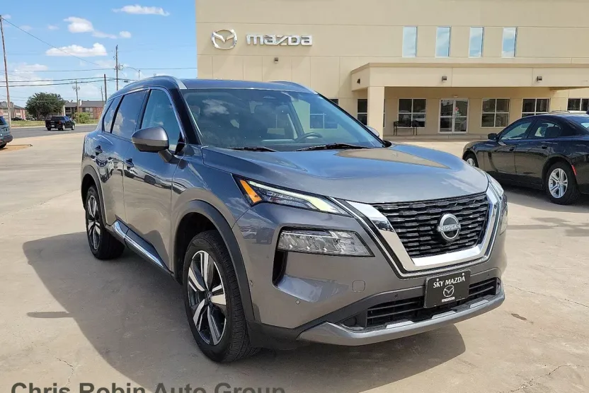 2023 Nissan Rogue SL photo 1