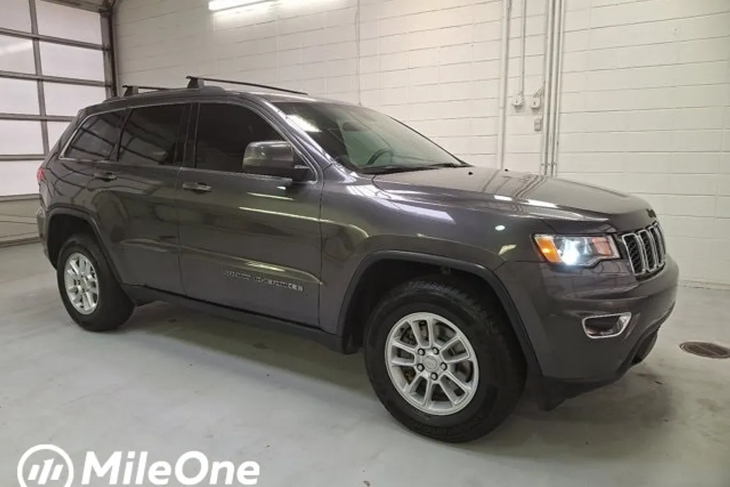 2018 Jeep Grand Cherokee Laredo E photo 1