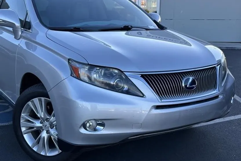 2010 Lexus RX 450h photo 1