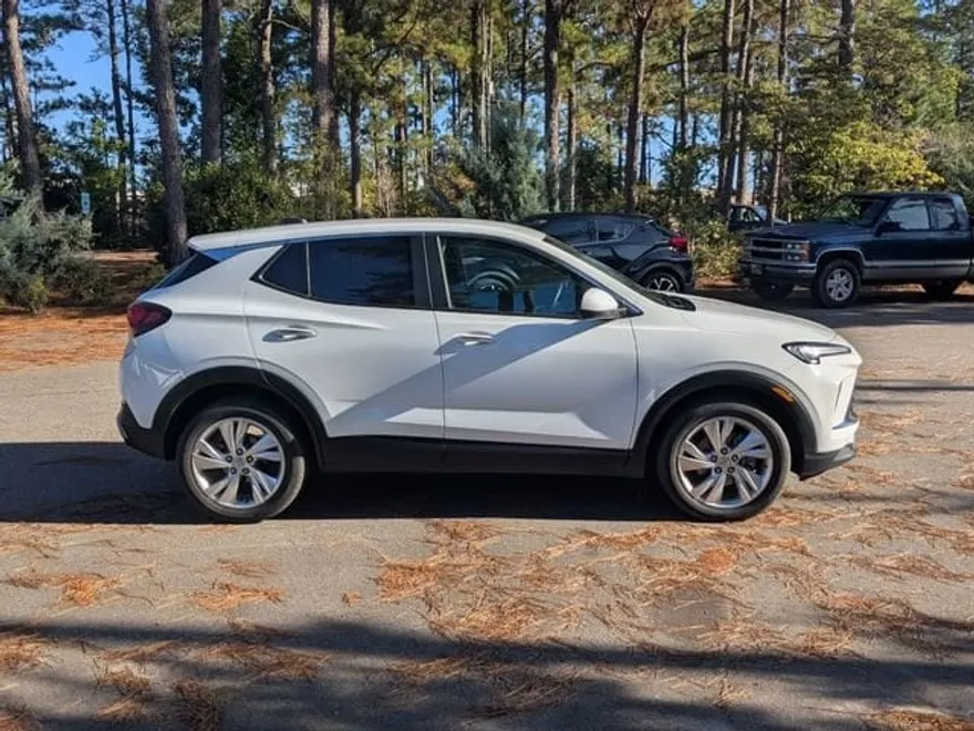 2024 Buick Encore GX Preferred photo 1