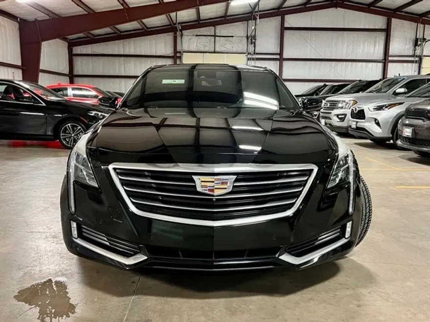 2017 Cadillac CT6 Luxury photo 1