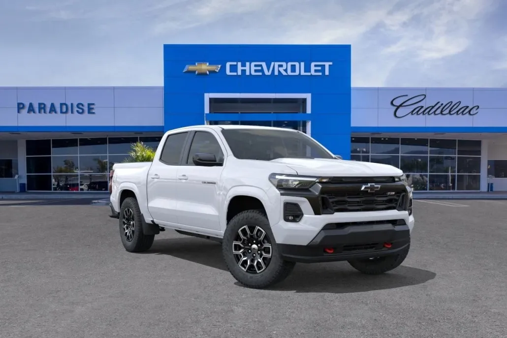 2025 Chevrolet Colorado Z71 photo 1