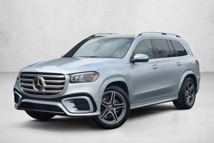 2025 Mercedes Benz GLS 450 4MATIC photo 1