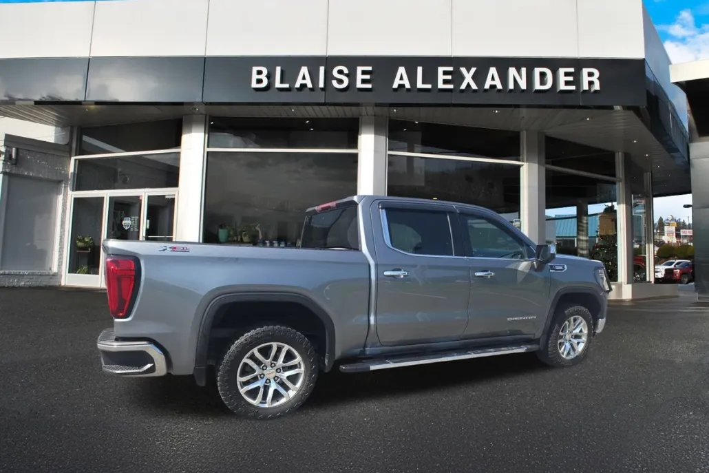 2021 Gmc Sierra 1500 SLT photo 1