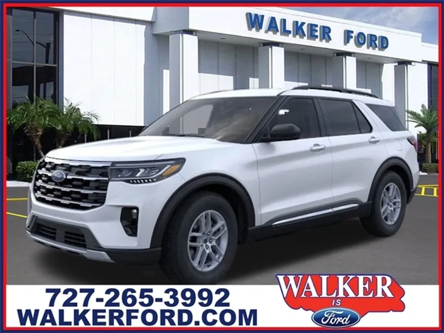 2025 Ford Explorer photo 1