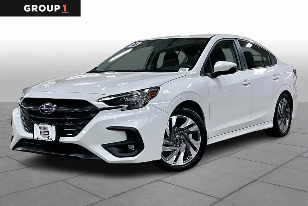 2025 Subaru Legacy Limited photo 1