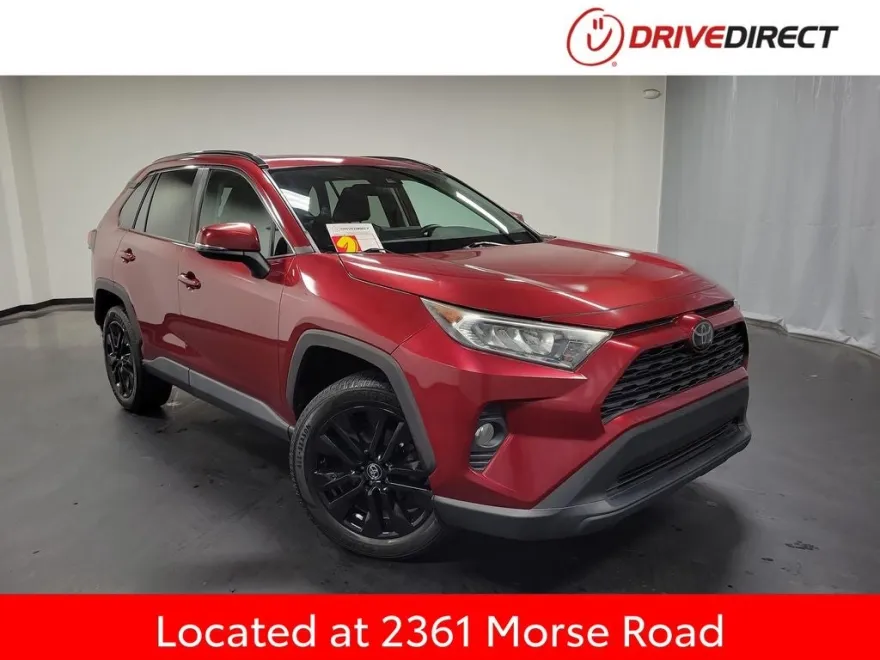 2021 Toyota RAV4 XLE Premium photo 1