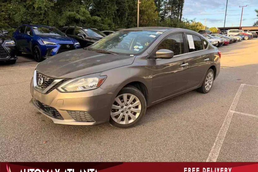 2016 Nissan Sentra S photo 1