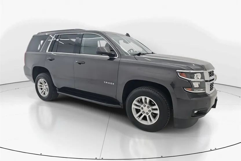 2018 Chevrolet Tahoe LT photo 1