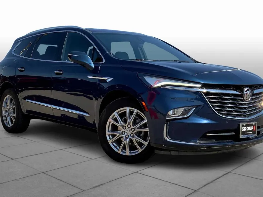 2023 Buick Enclave Premium photo 1