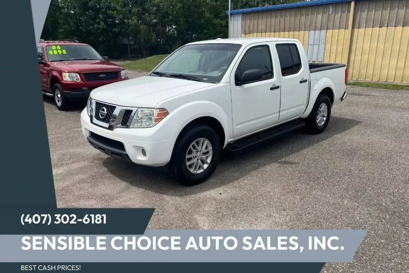2014 Nissan Frontier Crew Cab SV photo 1