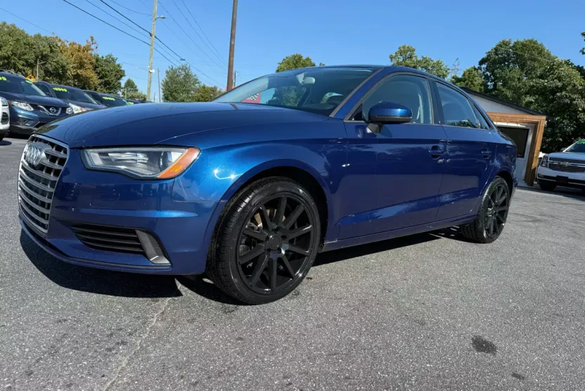 2015 Audi A3 2.0 TFSI Premium Plus Quattro photo 1
