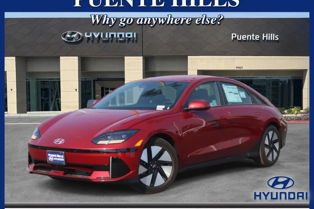 2025 Hyundai Ioniq 6 SE photo 1