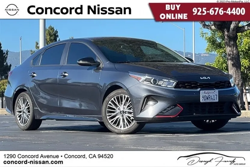 2023 Kia Forte GT-Line photo 1