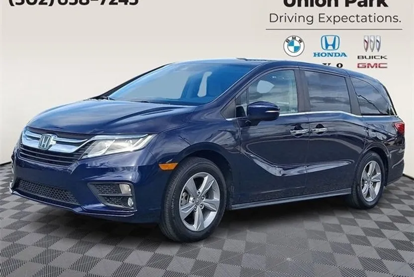 2019 Honda Odyssey EX photo 1