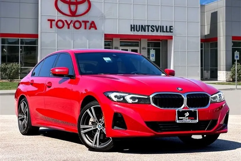 2023 Bmw 330i Sedan photo 1