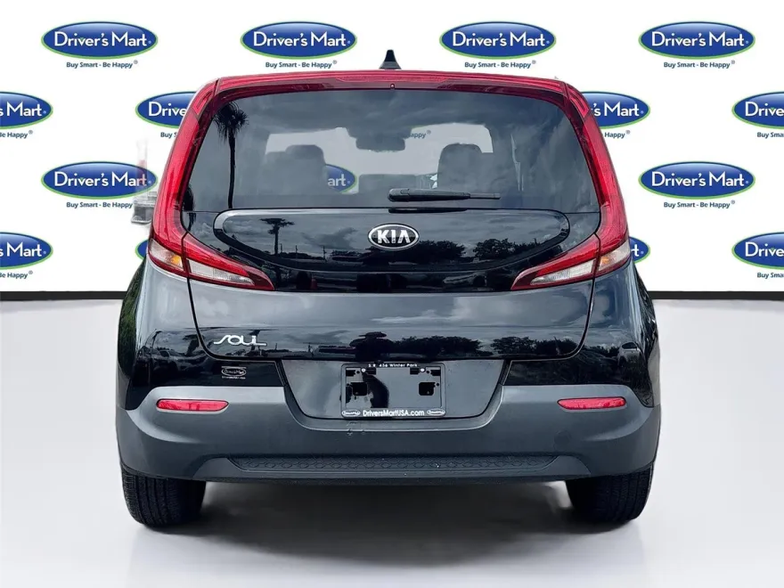 2021 Kia Soul LX photo 1