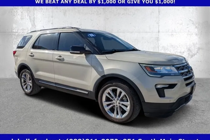 2018 Ford Explorer XLT photo 1