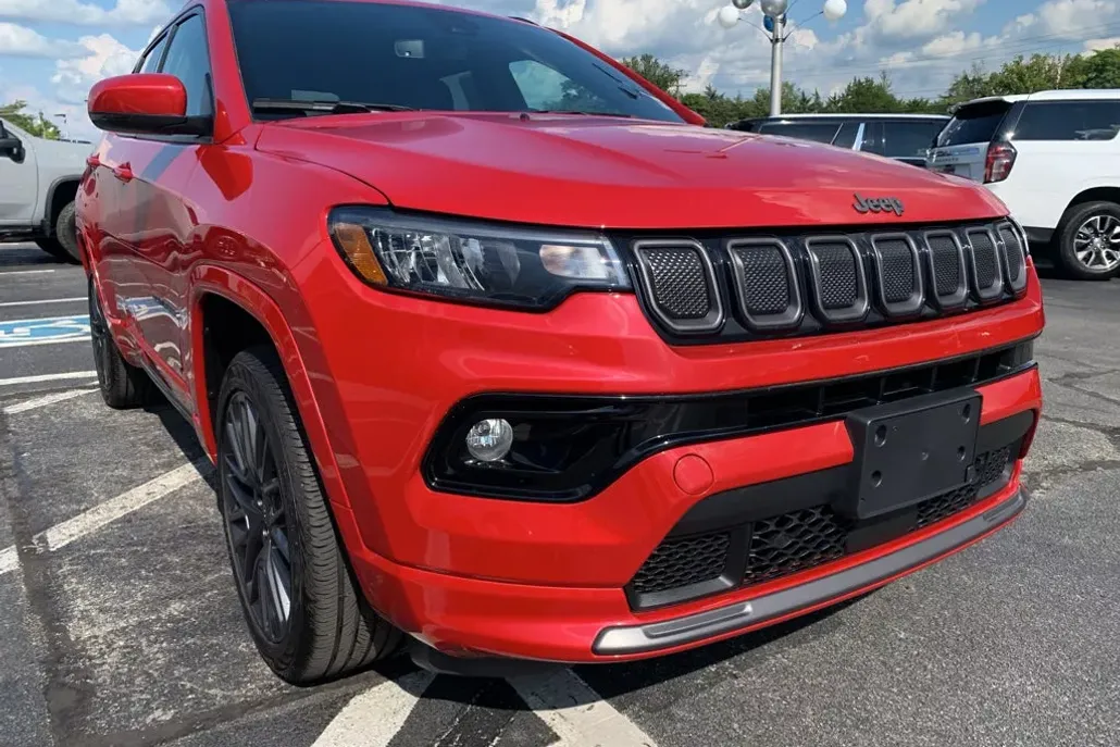 2022 Jeep Compass Red Edition photo 1