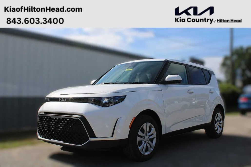 2025 Kia Soul LX photo 1
