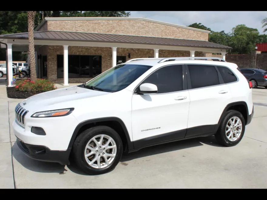 2014 Jeep Cherokee Latitude photo 1