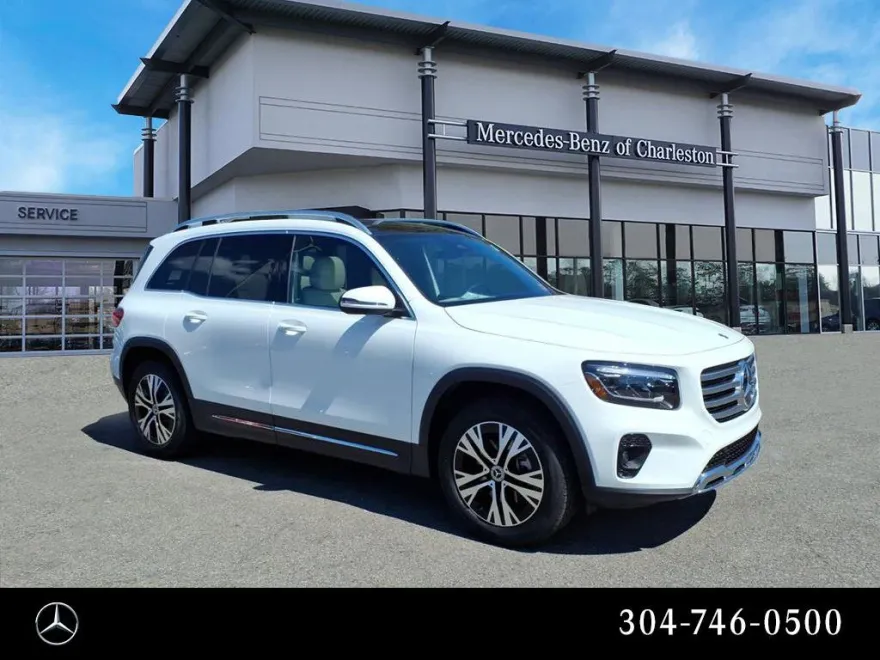 2026 Mercedes Benz GLB 250 4MATIC photo 1