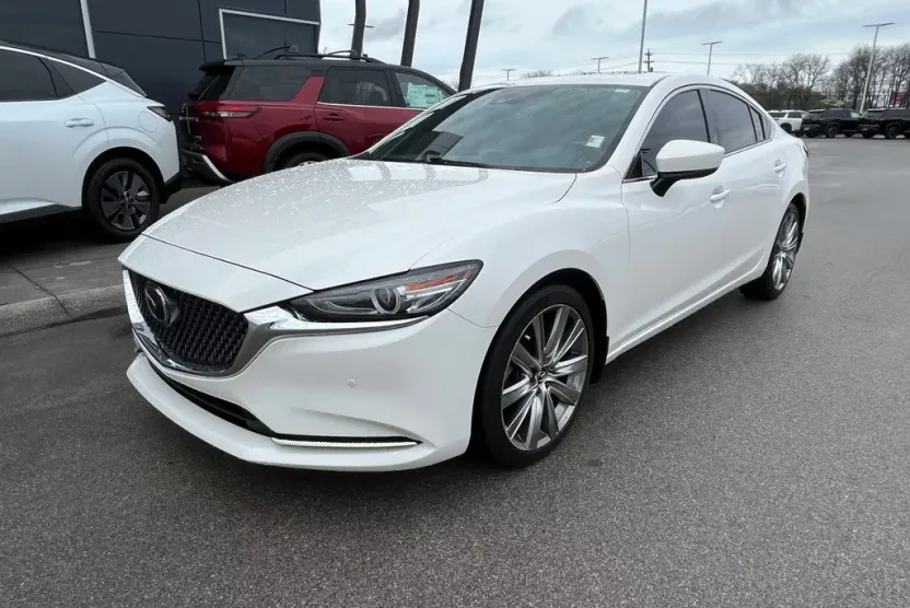 2021 Mazda Mazda6 Signature photo 1