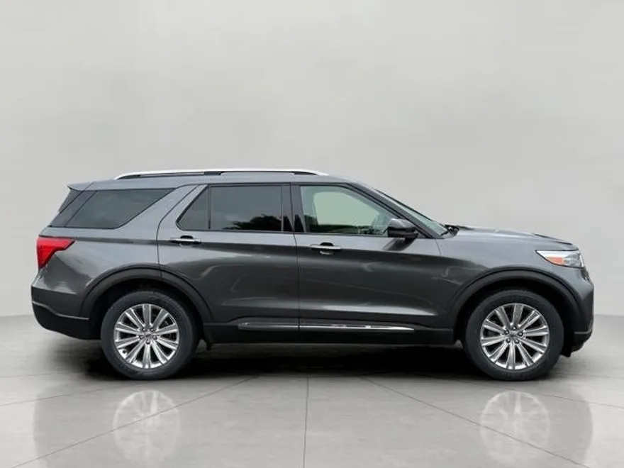 2020 Ford Explorer Limited photo 1