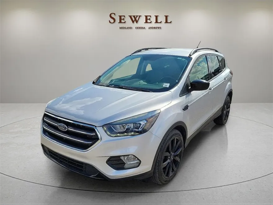 2019 Ford Escape SE photo 1