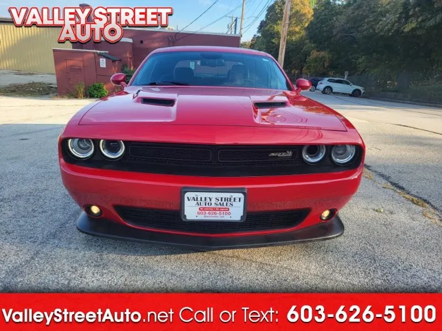 2015 Dodge Challenger R/T Scat Pack photo 1