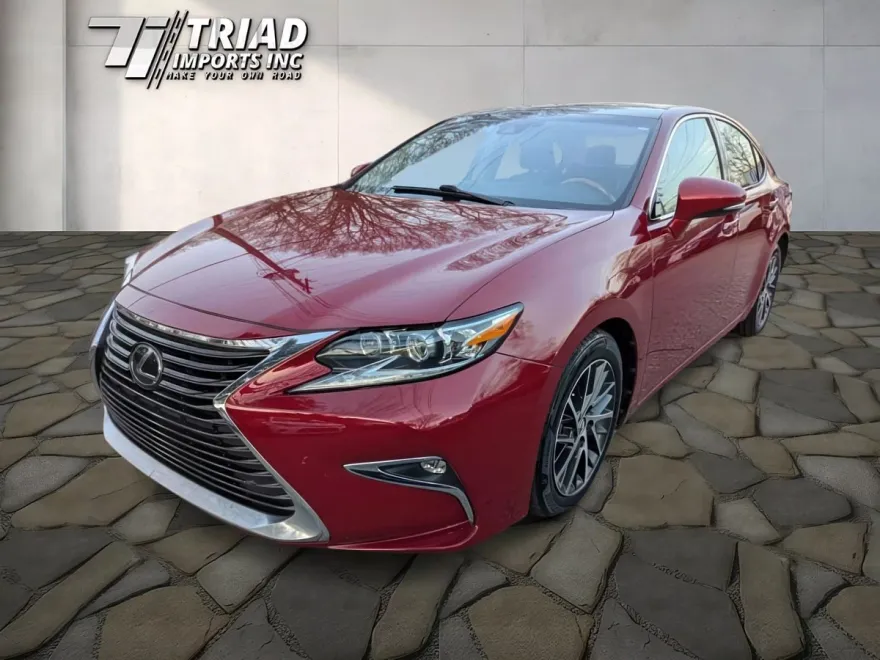 2017 Lexus ES 350 photo 1