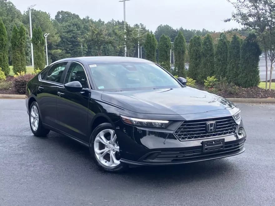 2024 Honda Accord LX photo 1